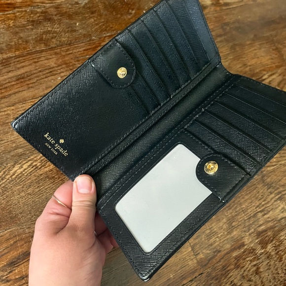 KATE SPADE Darcy Large Billfold Wallet; Laurel Way Geo Spotlight - Picture 2 of 3